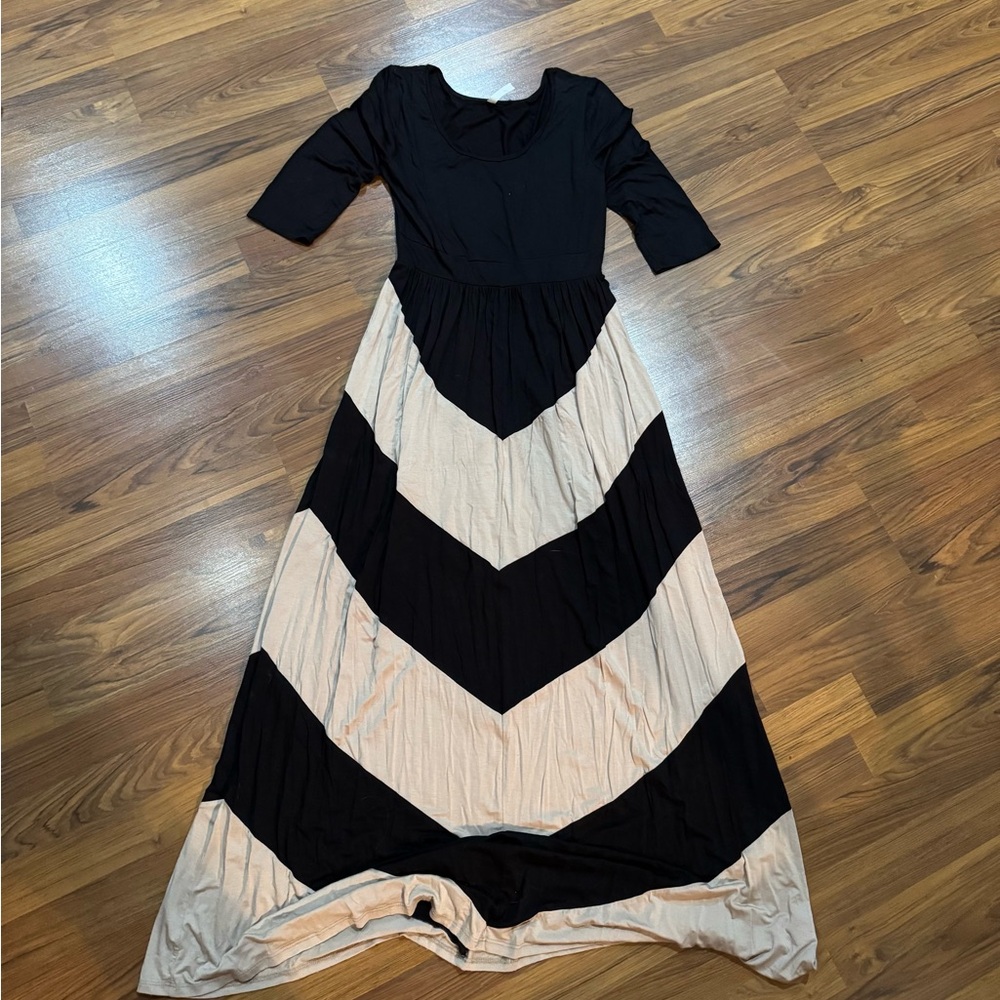 Black and Cream Maxi Dress